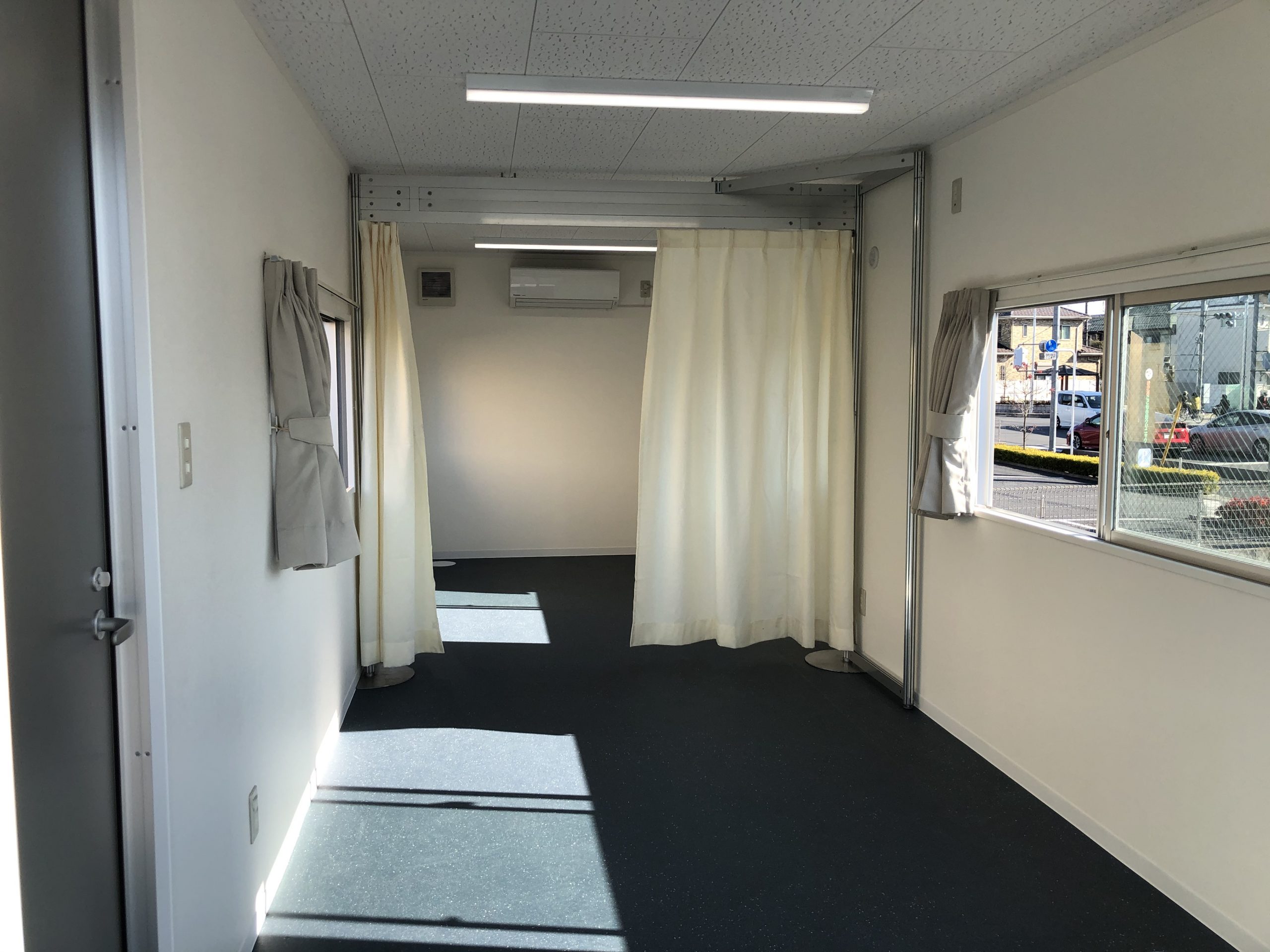 トレーラーハウスのレンタルは西尾レントオール株式会社へ