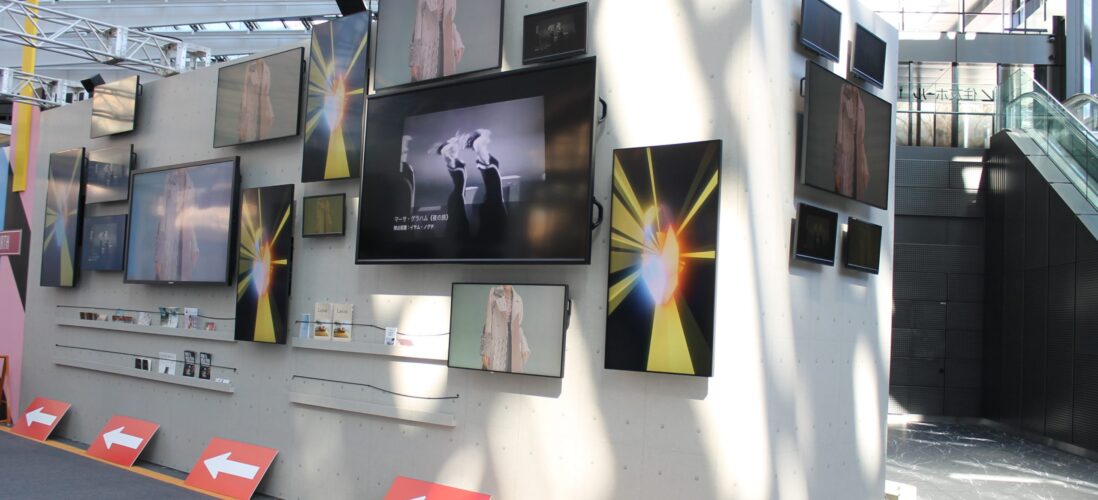 展示会やライブなど、さまざまなイベントで活用できる大型モニター