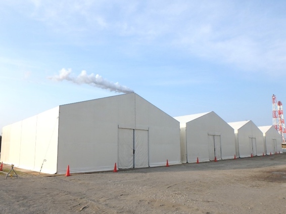プラントでの資材保管に欠かせない大型レンタルテント倉庫